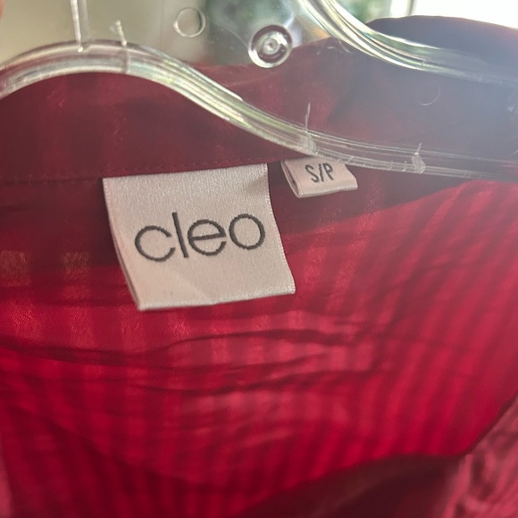 Cleo Crimson Ruby Red Button-Up Blouse Small - Picture 15 of 16